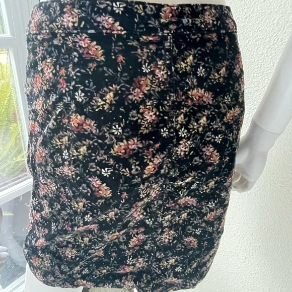 Mossimo floral corduroy mini skirt - Picture 8 of 9